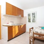 With Parking Space Stanici, Omis - 1027 Celina