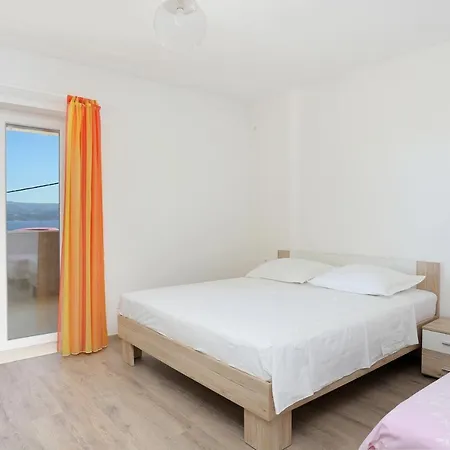 With A Parking Space Stanici, Omis - 1027 Apartment